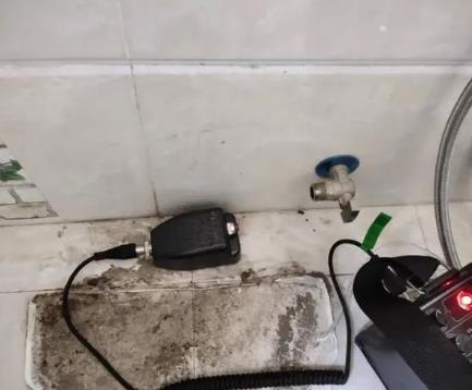 门头沟屋顶漏水维修公司分享下卫生间漏水的危害及解决方法